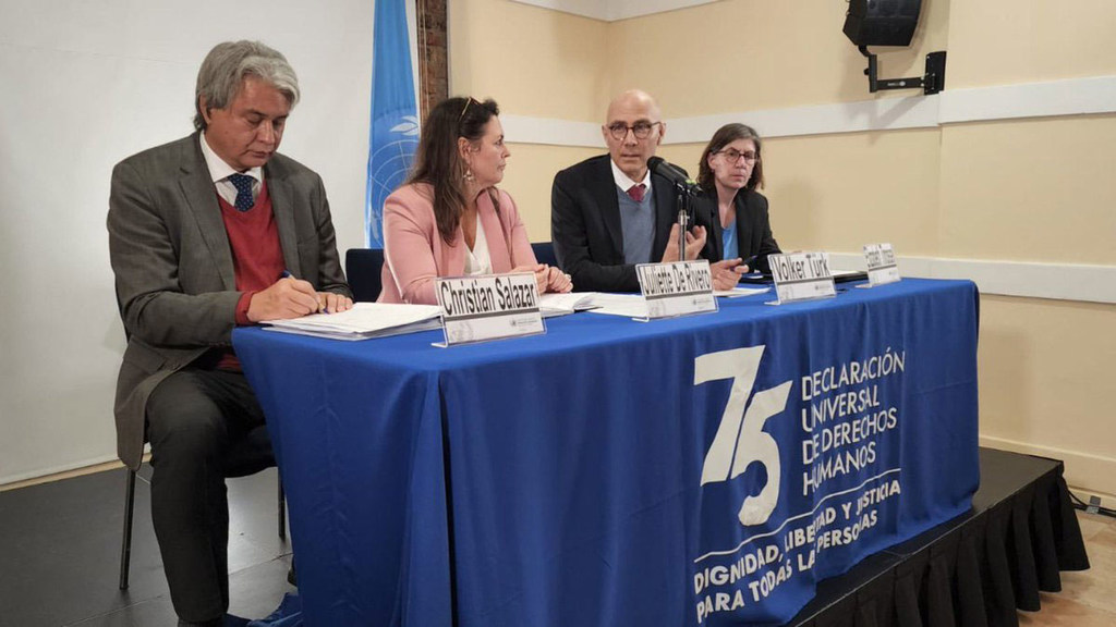 United Nations High Commissioner Volker Türk ends his visit to Colombia with a press conference in Bogota. United Nations High Commissioner Volker Türk ends his visit to Colombia with a press conference in Bogota.